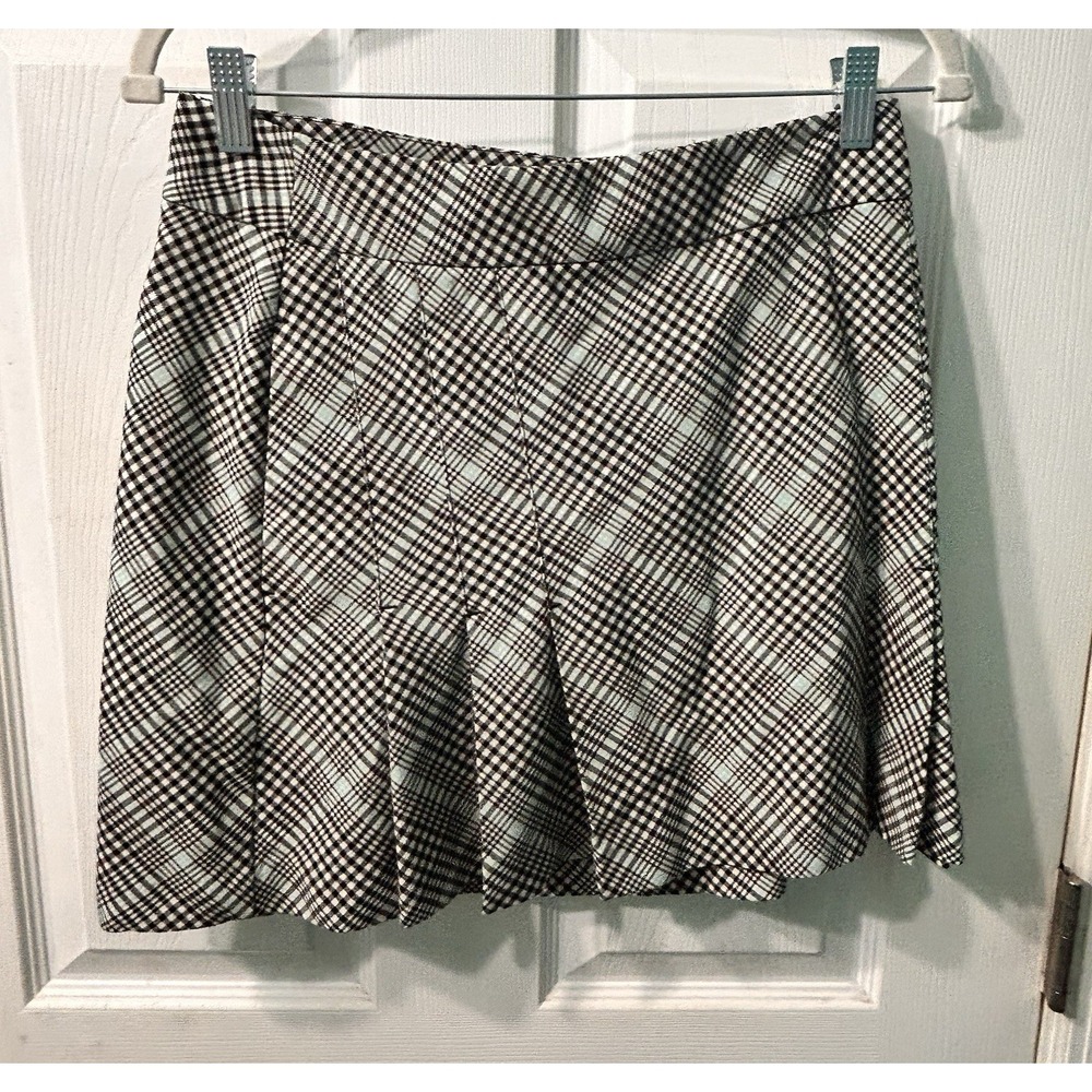 Izod XFG Golf Skort Aqua Green/Black Plaid womens Size 2, waist 29 Resort Tennis